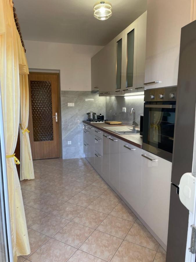 Apartments Nino Сегет-Враница Экстерьер фото